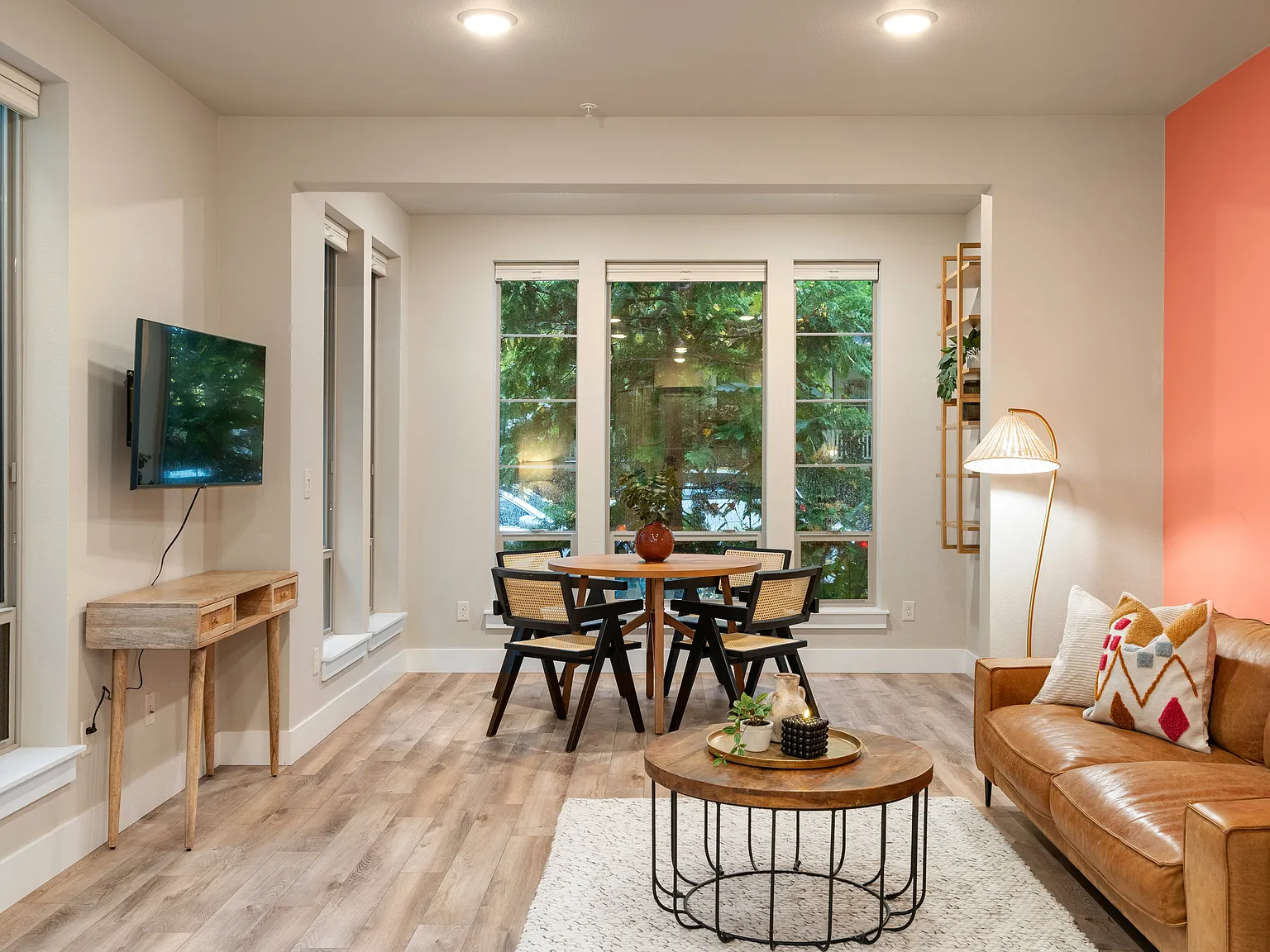 1 bed, 712 sqft, $2,500 — Photo 2