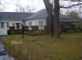 683 Devonshire Dr, Sheffield Lake, OH 44054