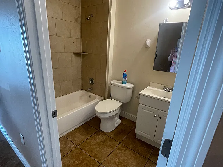 408 Piper Ave — Photo 9