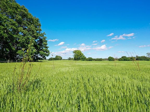 2nd image of Bay Settlement Rd