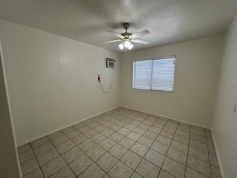 7399 W Solano Dr S — Photo 18