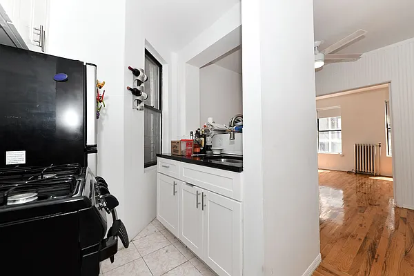 Rented by J Misrahi Realty Corp | media 9