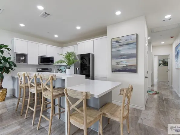 116 E Cora Lee Dr #C, South Padre Island, TX 78597