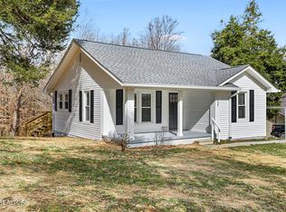 353 Lee Rd, Clinton, TN 37716