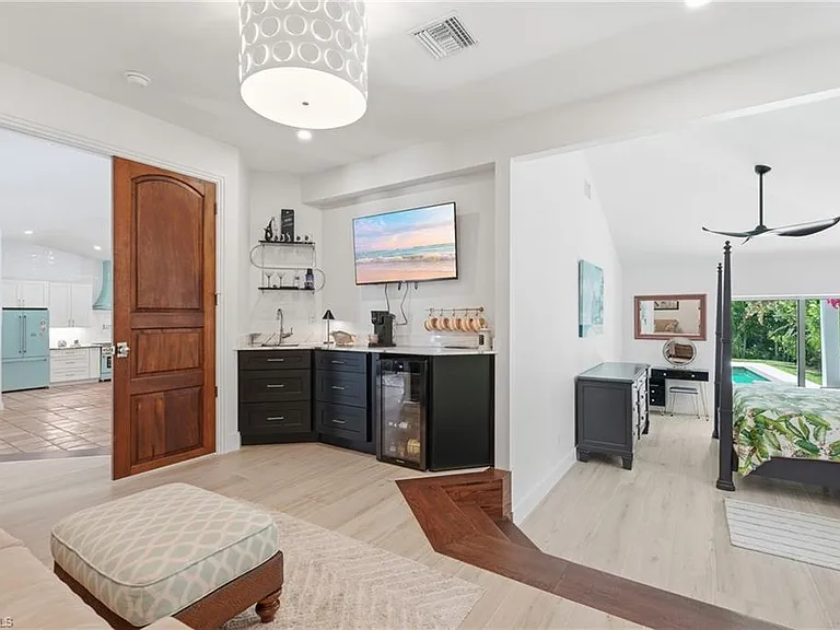 506 Pine Grove Ln — Photo 25
