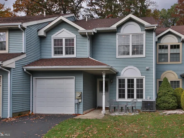 124 Sarahs Ln, Horsham, PA 19044