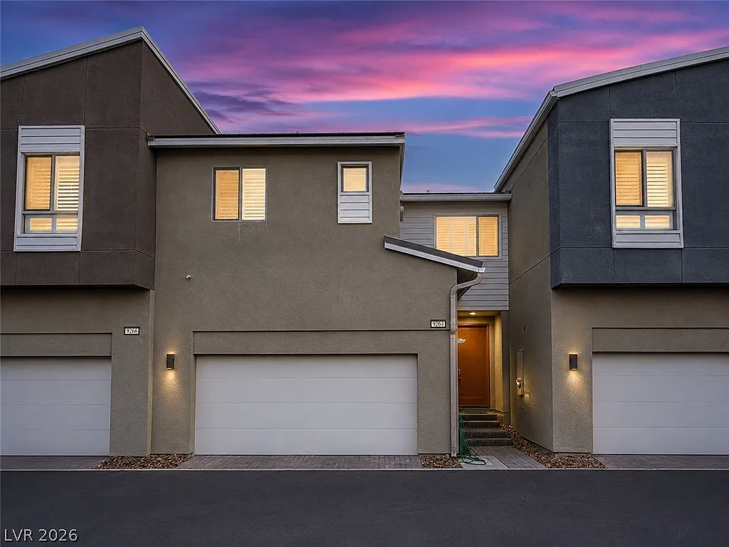 2 bed, 2.5 bath, 1607 sqft, $2,400 — Photo 1