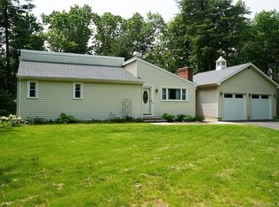 2 Cranberry Ln, Granby, CT 06035