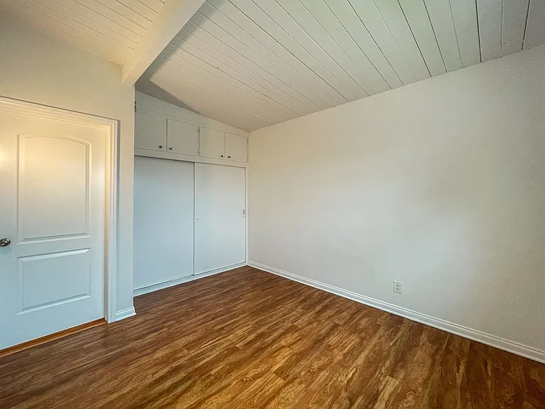 14830 Chadron Ave — Photo 15