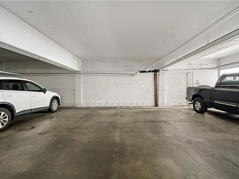 1360 Shadow Ln #M — Photo 20