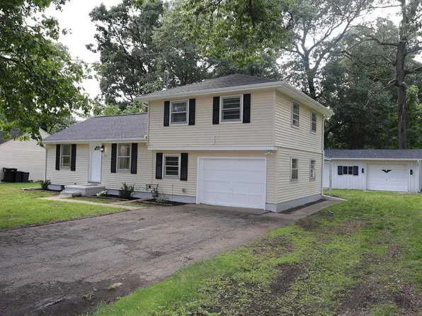55467 Butternut Rd, South Bend, IN 46628