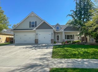 832 W Cagney Dr, Meridian, ID 83646