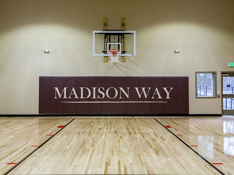 Madison Way — Photo 7
