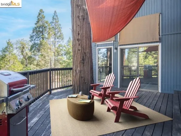 106 Forest Meadows Dr, Murphys, CA 95247