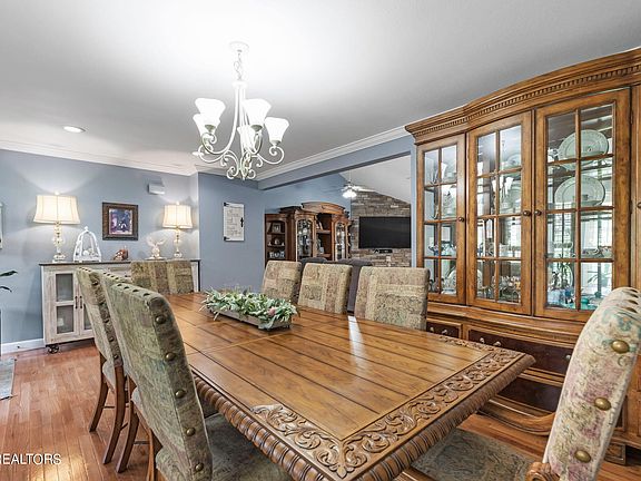 4th image of 118 Cheshire Dr