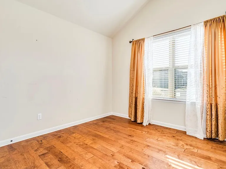 271 Bridgestone Way — Photo 22
