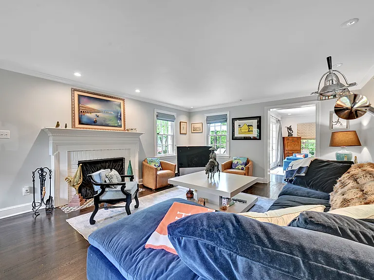 6907 Bradley Blvd — Photo 68