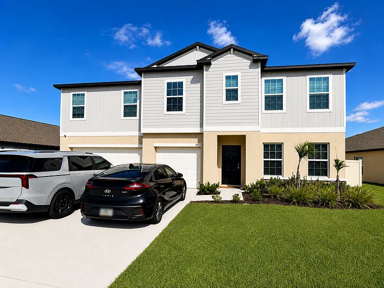 11915 Blue Diamond Trl — Photo 1