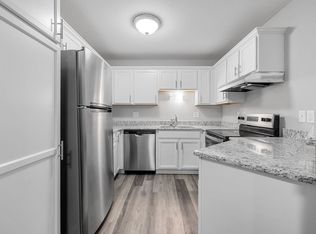 N86W14292 Fond Du Lac Ave #14292-DU, Menomonee Falls, WI 53051