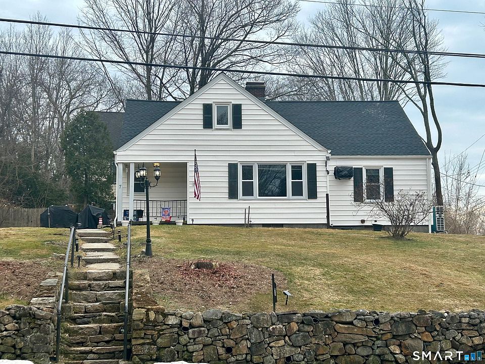 1st image of 7 East Lake Road