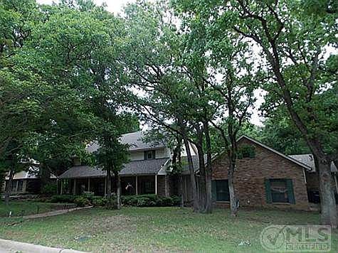 2nd image of 12002 Saddlehorn Ln