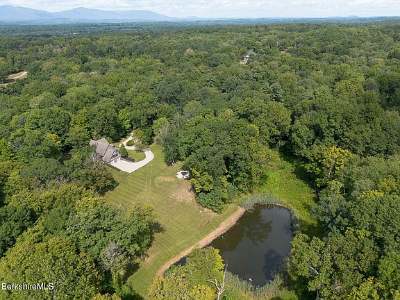 5th image of 150 Cedar Heights Rd