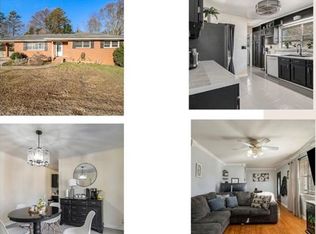 2015 Sunset Dr, Douglasville, GA 30135