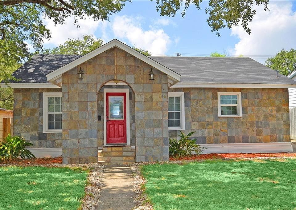 916 E Main St, Sinton, TX 78387 MLS 399207 Zillow