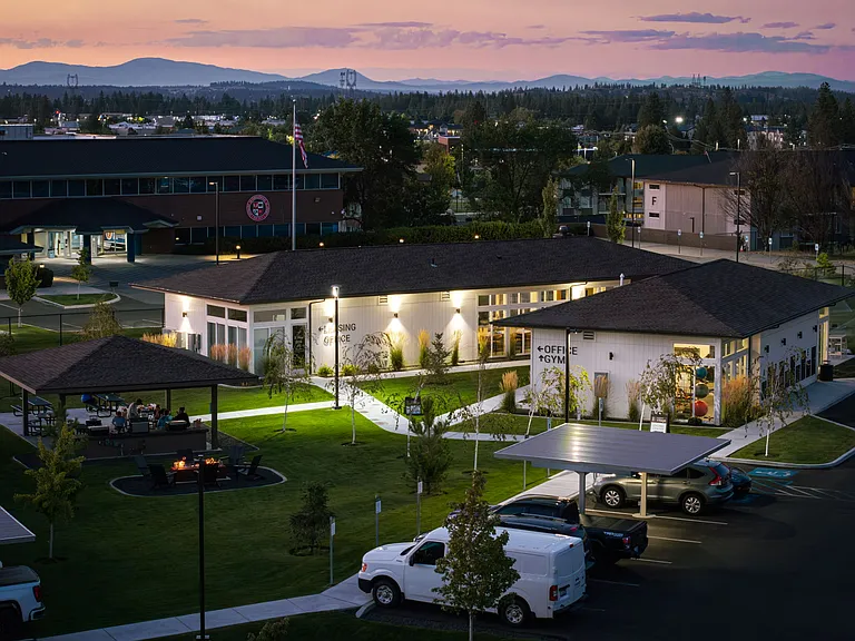 Magnesium Village Apartments — Photo 16