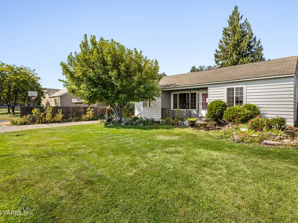 1216 S 4th Ave, Yakima, WA 98902