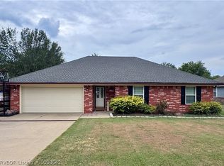 603 J St, Barling, AR 72923