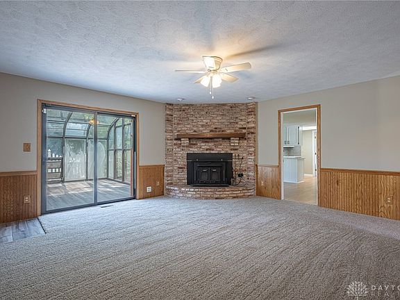 4th image of 6860 Sycamore Creek Ct