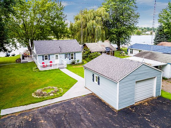 2nd image of 2100 Bass Island Park Dr