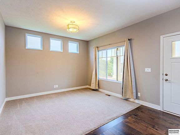 5th image of 4504 S 198th St