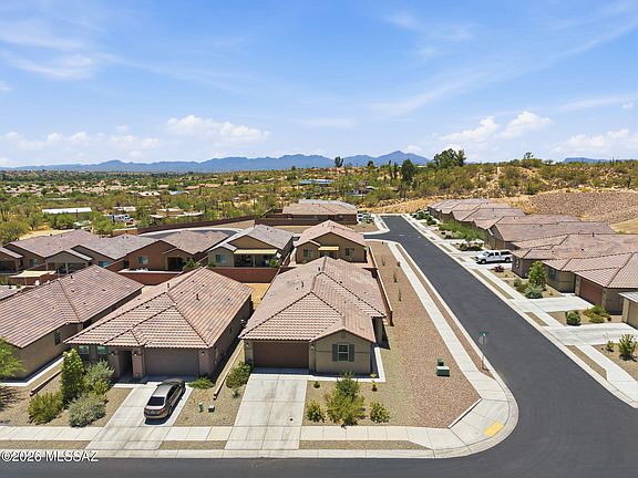2nd image of 2231 W Desert Topaz Way
