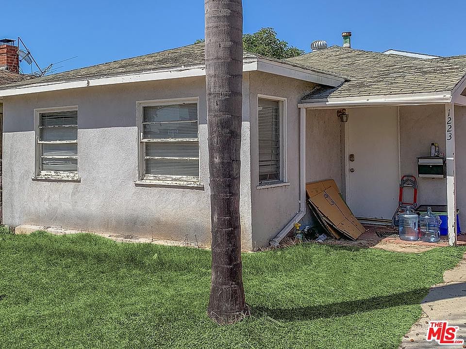 2nd image of 1223 1st St