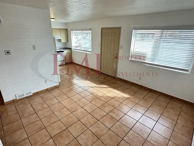 2105 Espina Street #1 — Photo 4