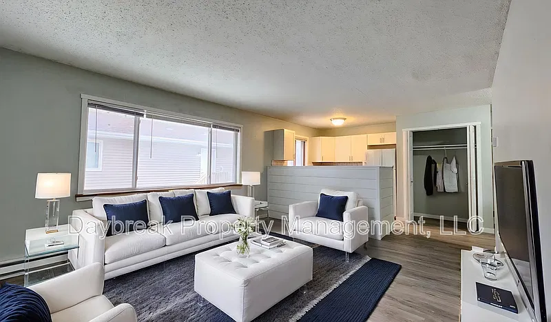 2 bed, 1.0 bath, $845 — Photo 1