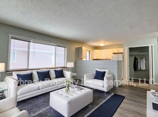 713 30th St N APT 6, Fargo, ND 58102