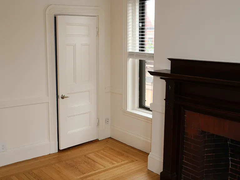 1 Cumberland St #7 — Photo 8