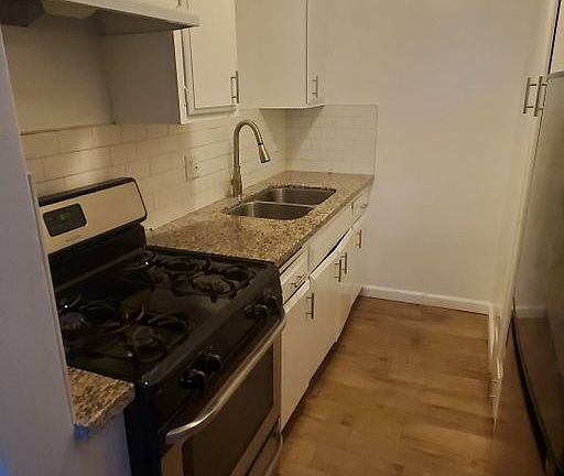 2nd image of 4026 Inglewood Blvd APT 9