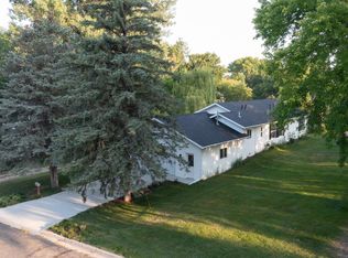 413 E Adolphus Ave, Fergus Falls, MN 56537