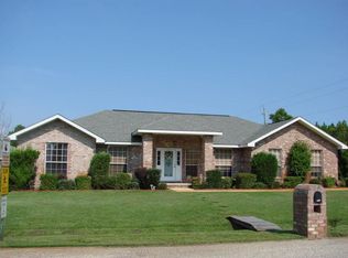 1000 Ashley Rd, Milton, FL 32583