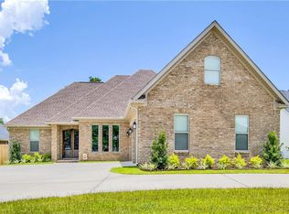 5698 Spring Landing Dr, Theodore, AL 36582