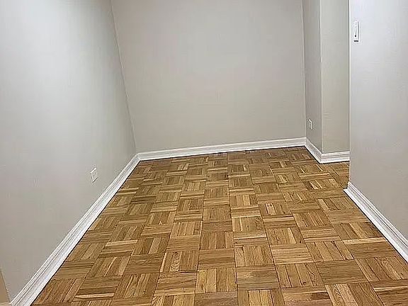 5th image of 2866 Marion Ave APT 1C