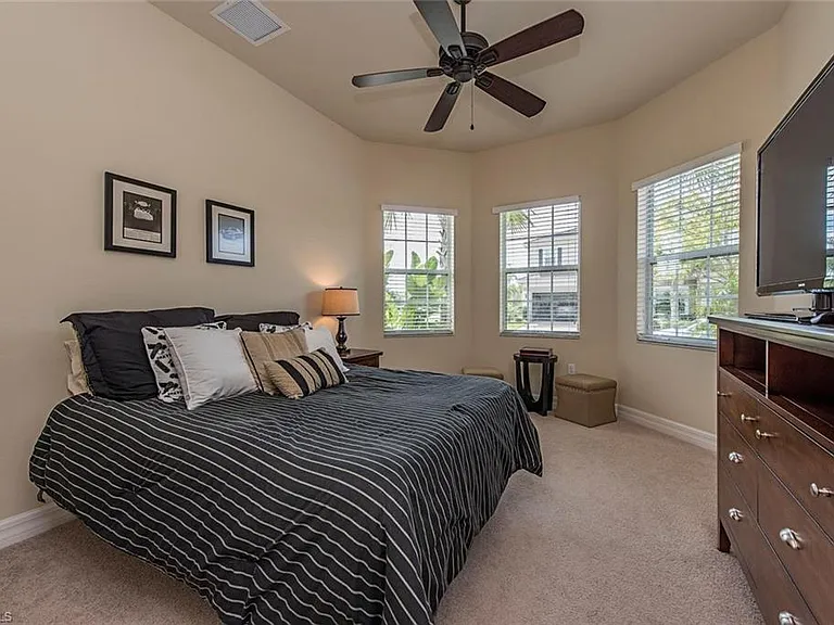 6559 Monterey Point — Photo 9