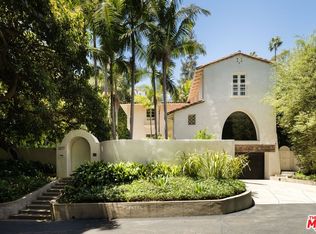 2177 Fern Dell Pl, Los Angeles, CA 90068