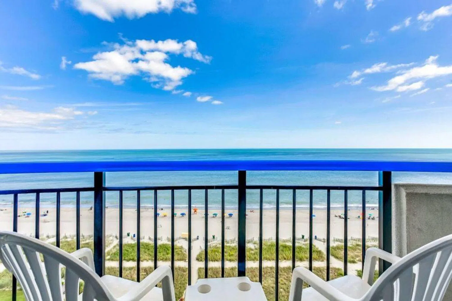 1 bed, 1.0 bath, 645 sqft, $2,498 — Photo 2
