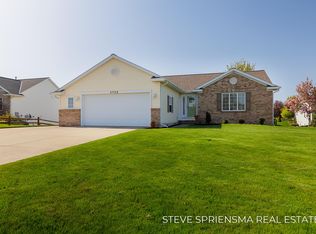 3702 Bantam Dr, Hudsonville, MI