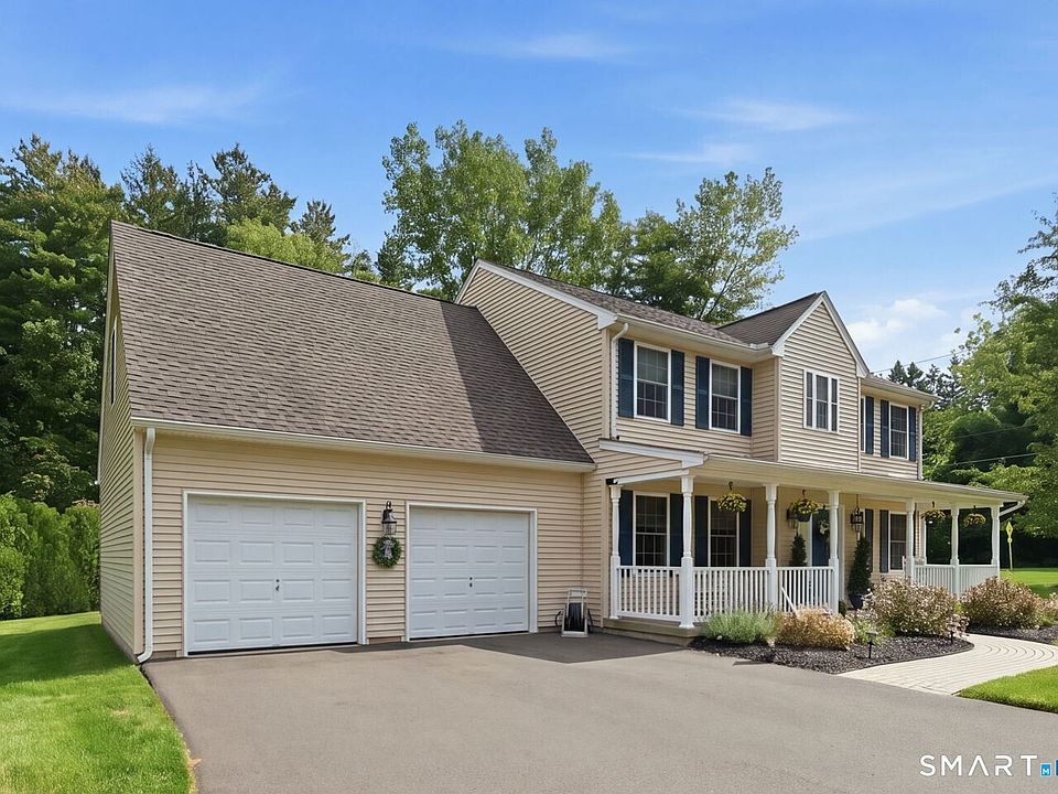 1st image of 2 Clinton Lane